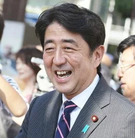 Japanese elections: Conservative victory amidst the lowest turnout ever