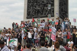 Tens of thousands protest in London against Israeli attack on Gaza