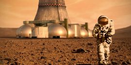 Mission to Mars: alienation and utopia