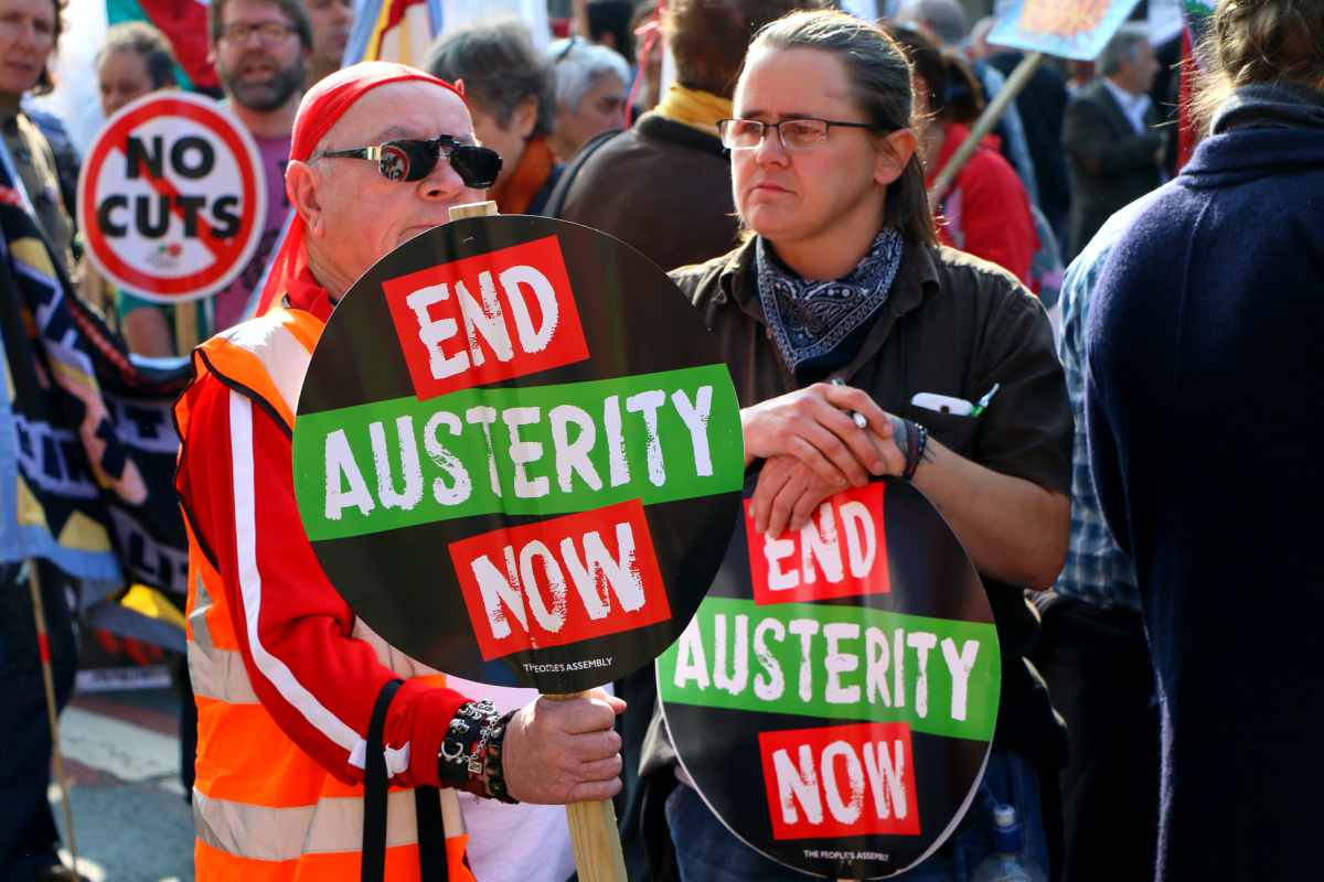 Britain needs a wage rise! Strike to break austerity!