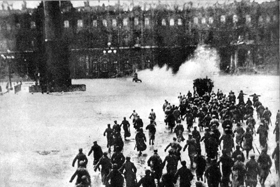 The October Revolution and the Art of Insurrection