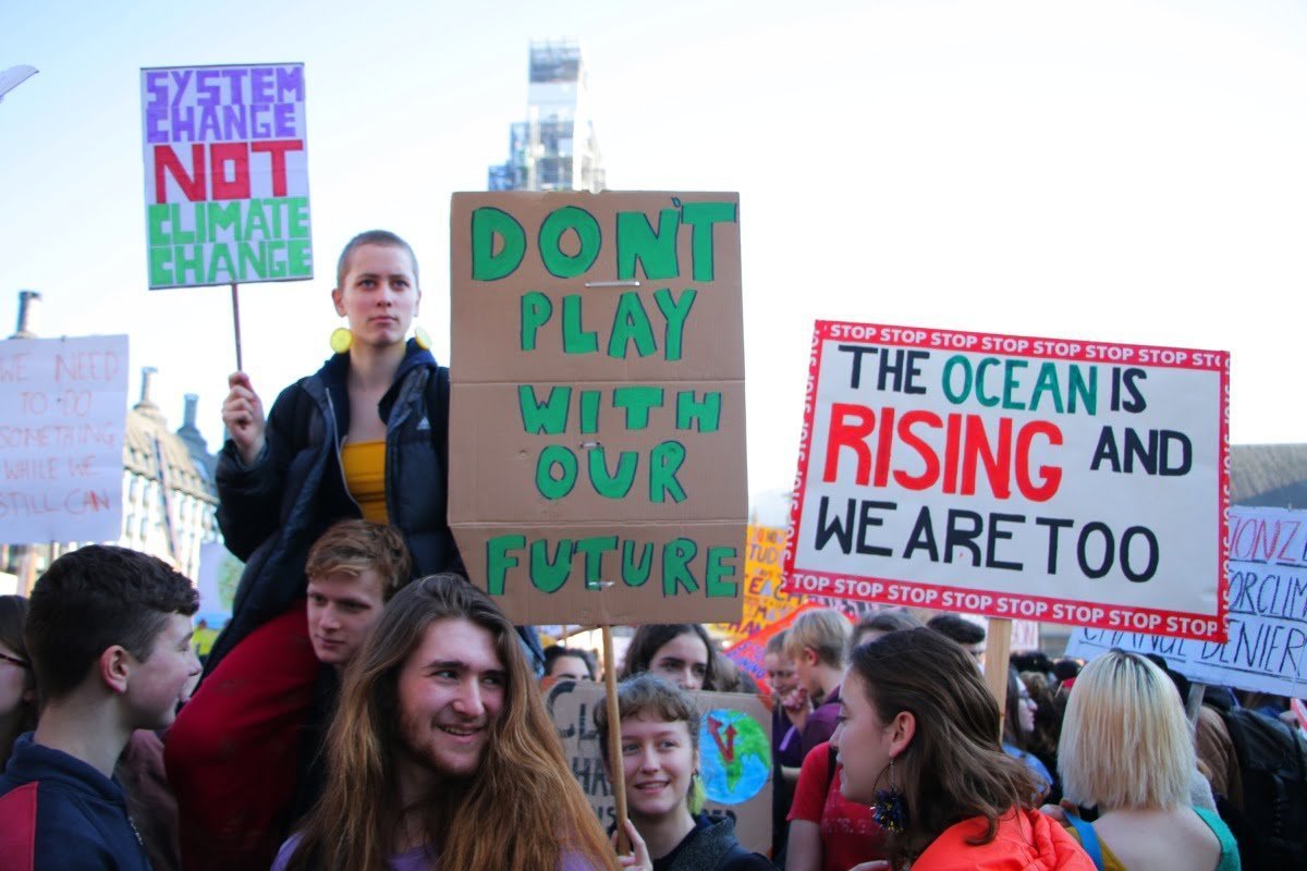 UCU backs climate strikes: workers and students unite and fight!