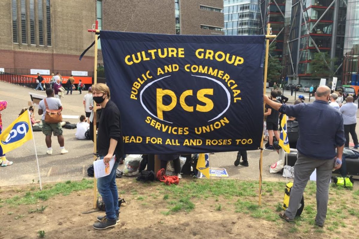 PCS Tate strike: Workers take action to make the bosses pay