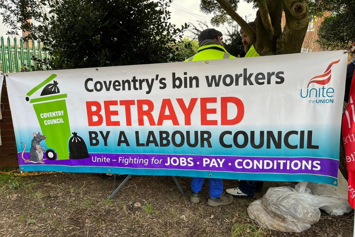 Coventry council bin workers continue their fight for decent pay